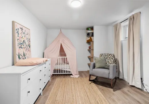 Maison à vendre - 424 Rue Armand-Chainey, Ste-Catherine-De-Hatley, J0B 1W0