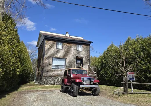 Maison à étages à vendre - 219 Rue Ludger-Forest, Sherbrooke, J1N3R4