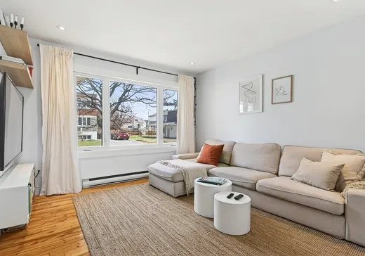 House for sale - 241 Rue Antoinette-Robidoux, Longueuil, J4J 2V4