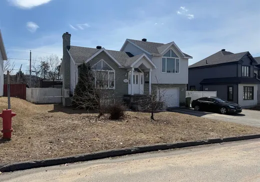 Split-level for sale - 1361 Rue des Acajous, La Tuque, G9X3Y3