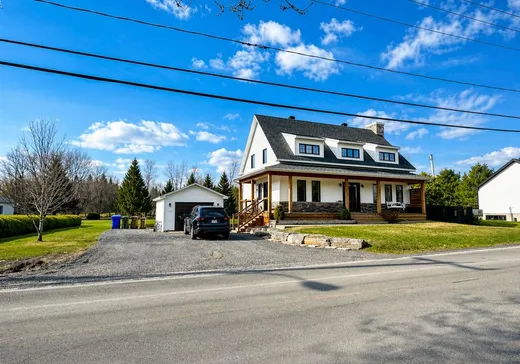 Maison à étages à vendre - 14300 Rue St-Jean, Mirabel, J7J1Y2