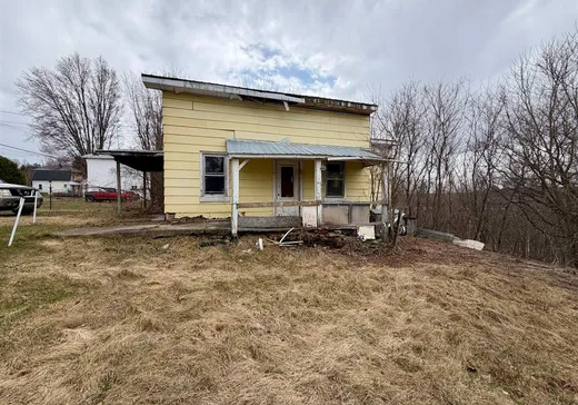 Maison à vendre - 29 Rue Front, Campbell's Bay, J0X 1K0