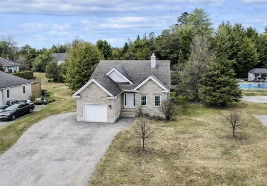 Maison à vendre - 669 Rue des Sureaux, Saint-Jérôme, J5L 0B8