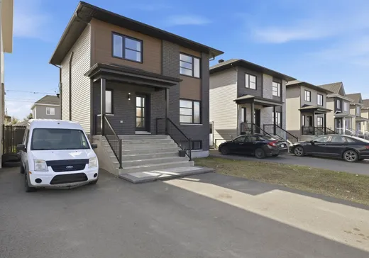 Maison à vendre - 773 Rue Papineau, Saint-Roch-de-Richelieu, J0L 2M0