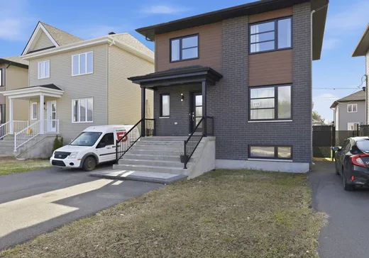 Maison à vendre - 773 Rue Papineau, Saint-Roch-de-Richelieu, J0L 2M0