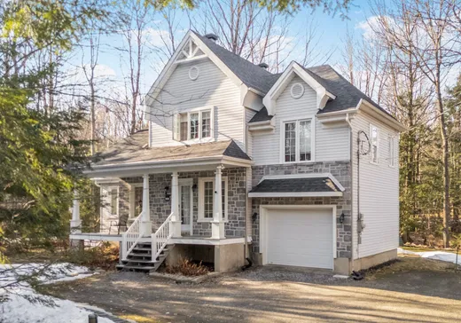 Maison à vendre - 1078 Rue Suzor-Côté, Saint-Jérôme, J5L 2R4