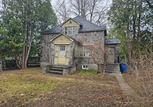 Maison à vendre - 241 Rue Principale, Saint-Basile-le-Grand, J3N 1H3