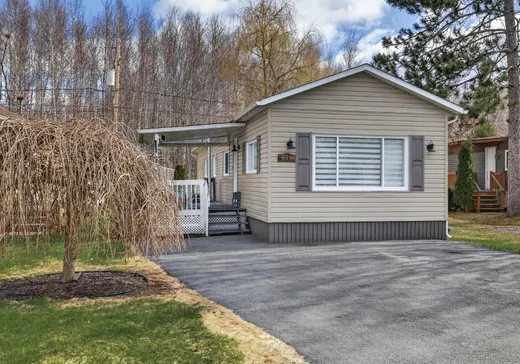 Two or more stories for sale - 659 10e Avenue, Contrecoeur, J0L1C0