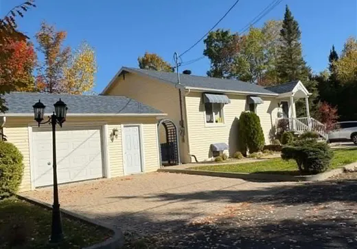 Bungalow for sale - 123 Ch. Poirier, Matane, G0J3K0