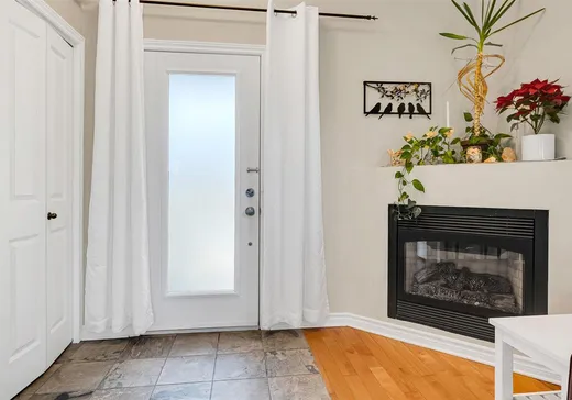 Maison à vendre - 29 Av. des Érables, Saint-Sauveur, J0R 1R4