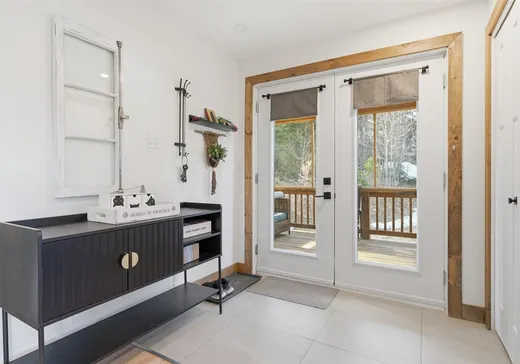 Maison à vendre - 200 Rue du Joli-Buisson, Sainte-Marguerite-du-Lac-Masson, J0T 1L0