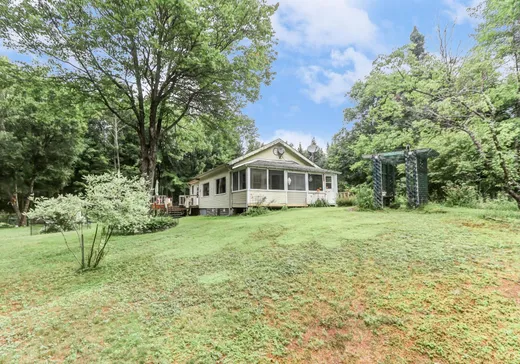 Maison à vendre - 65 Ch. White, Harrington, J8G 2T3