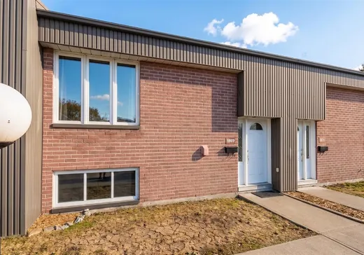 Bungalow à vendre - 1869 Boul. Bastien, Ville de Québec, G2B1C3