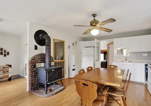 Maison à vendre - 1049 Rg des Chalets, Sainte-Clotilde-de-Horton, J0A 1H0