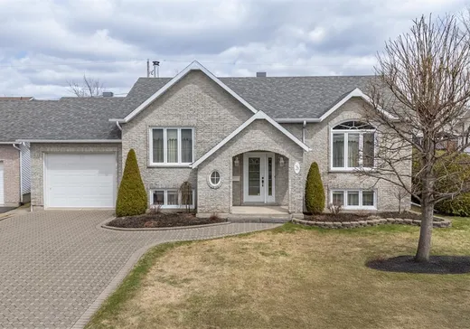 Bungalow for sale - 26 Rue Quesnel, Victoriaville, G6S1B9