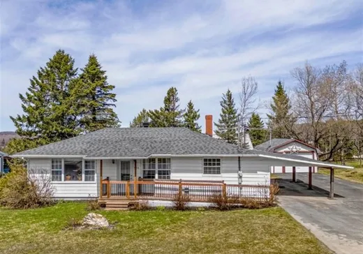 Bungalow for sale - 536 Route 253, Saint Malo, J0B2Y0