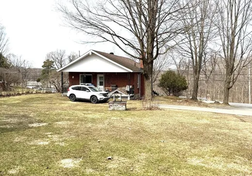 House for sale - 864 Rue Denison E., Granby, J2H 0N8