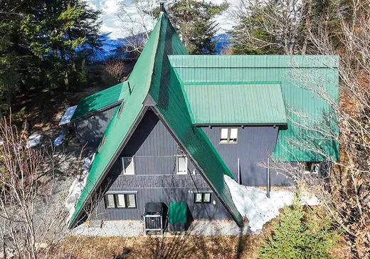 Maison à vendre - 1456 Ch. Kelly, Saint-Sauveur, J0R 1R1