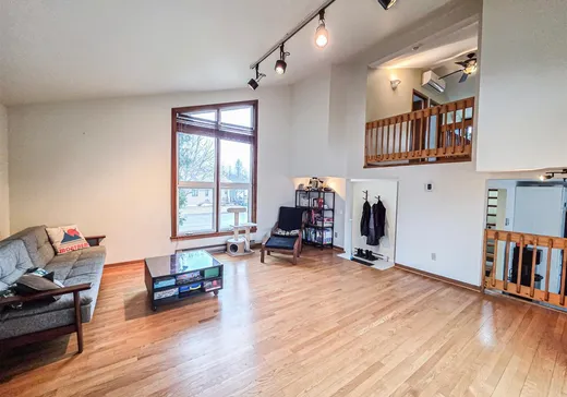 House for sale - 144 Rue Laurier, Lachute, J8H 4J7