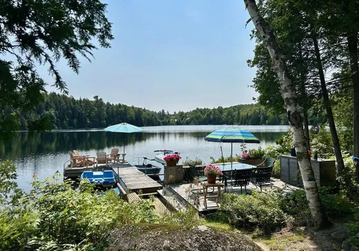 House for sale - 39 Rue Tracy, St-Hippolyte, J8A 3G1