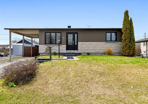 Bungalow à vendre - 8 Rue Pierre-Laporte, Grenville, J0V1J0