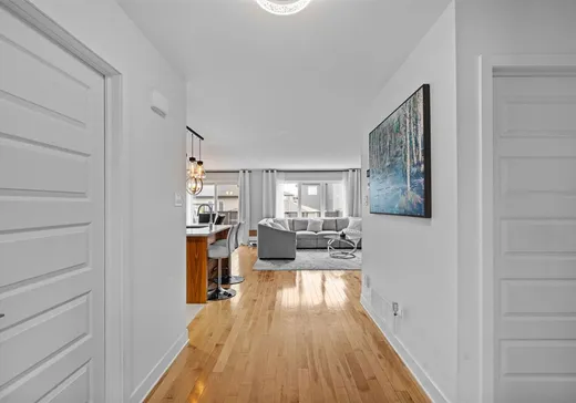 House for sale - 3309 Rue Laurin, Sainte-Marthe-sur-le-Lac, J0N 1P0