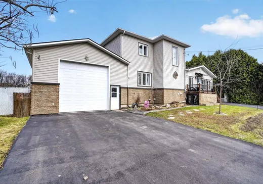 Maison à vendre - 116 Rue Béram, L'Épiphanie, J5X 3J5