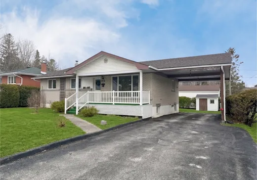 Maison à étages à vendre - 1508 Rue Dagenais, Sherbrooke, J1G2B6