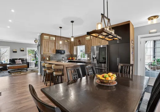 Maison à vendre - 66 Ch. de la Pineraie, Ste-Anne-Des-Lacs, J0R 1B0