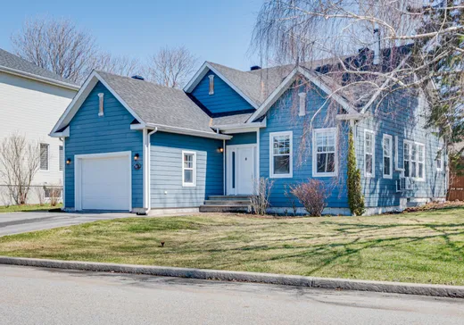 Maison à étages à vendre - 704 Rue des Grands-Mâts, Salaberry-de-Valleyfield, J6T6N3