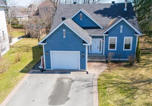 Maison à vendre - 704 Rue des Grands-Mâts, Salaberry-de-Valleyfield, J6T 6N3