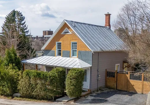 Maison à étages à vendre - 173 Rue Morkill, Sherbrooke, J1E2E1