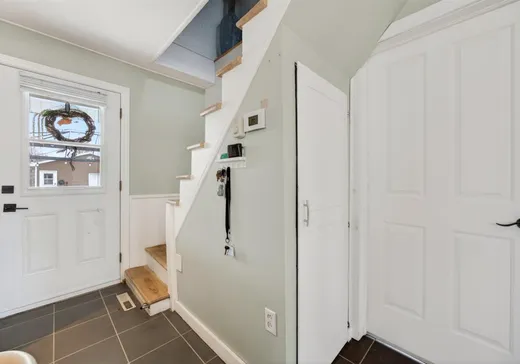 House for sale - 182 Rue Léveillé, St-Francois-Du-Lac, J0G 1M0