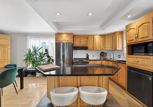 House for sale - 182 Rue Léveillé, St-Francois-Du-Lac, J0G 1M0