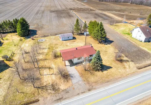 Maison à vendre - 3200 Boul. du Parc-Industriel, Bécancour, G9H 3N2