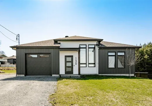 Bungalow for sale - 130 Rue Champêtre, Waterville, J0B3H0