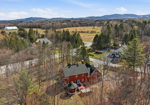 Maison à vendre - 3500 Rue Riopelle, Rock Forest-Saint-Élie-Deauville, J1N 0B1