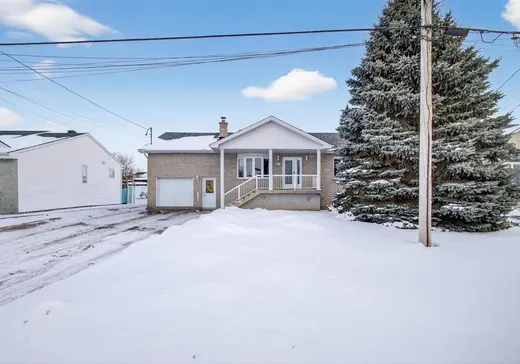 Bungalow à vendre - 164 14e Avenue, Saint-Zotique, J0P1Z0