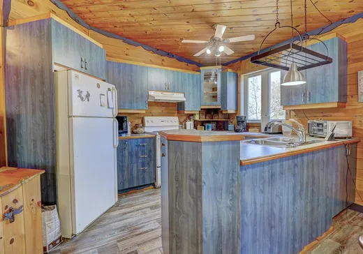 Maison à vendre - 286 Ch. de la Rivière-Blanche, Buckingham, J8L 4K7