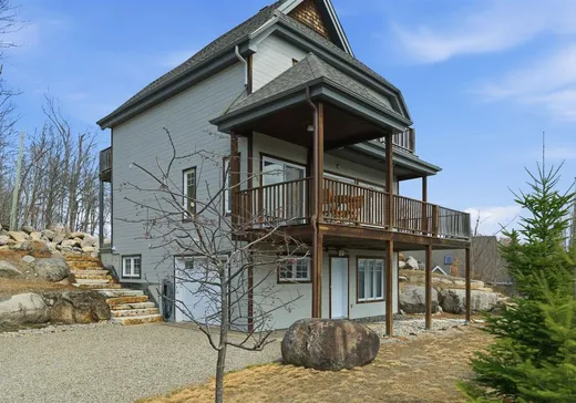 Two or more stories for sale - 2713 Rue du Hameau, Sainte-Adèle, J8B2G1