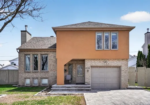 Maison à étages à vendre - 2542 Boul. des Oiseaux, Laval (Sainte-Rose), H7L4X2