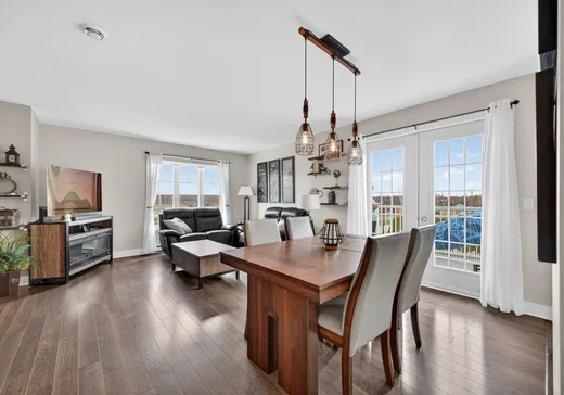 Condo à vendre - 14 Place du Marché, Deux-Montagnes, J0N1M0