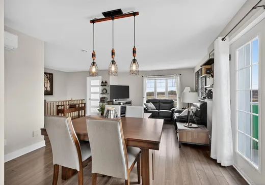 Condo à vendre - 14 Place du Marché, Deux-Montagnes, J0N 1M0