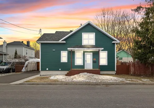 House for sale - 81 Rue Philippe-Boucher, Lévis, G6V 1M8