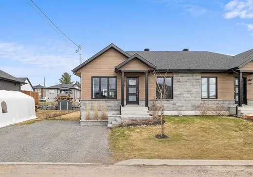 Bungalow à vendre - 125 Rue Poulin, Pont-Rouge, G3H0M9