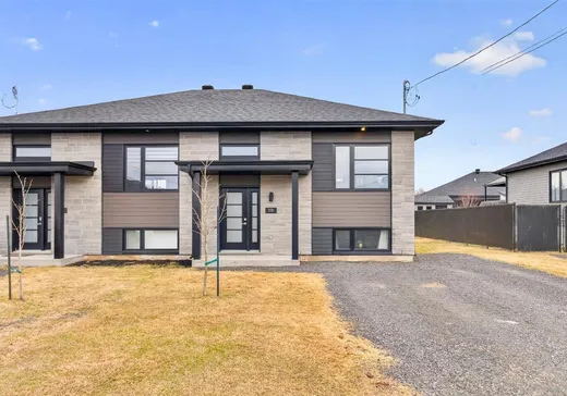 Bungalow for sale - 116 Rue Demers, St-Apollinaire, G0S2E0