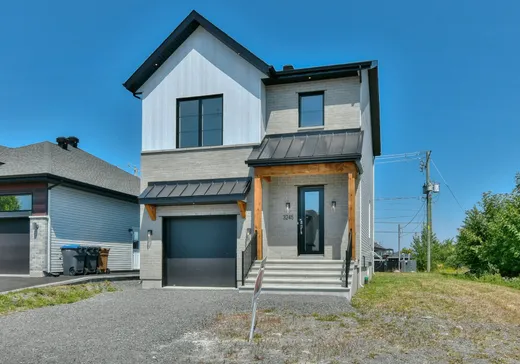 Maison à étages à vendre - 3245 Rue Laurin, Sainte-Marthe-sur-le-Lac, J0N1P0