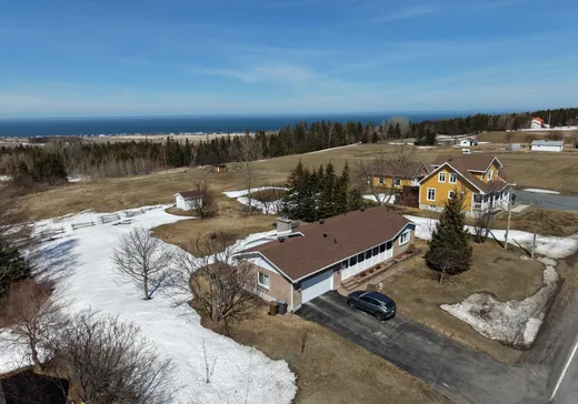 Maison à vendre - 159 Route Harrisson, Matane, G4W 3M8