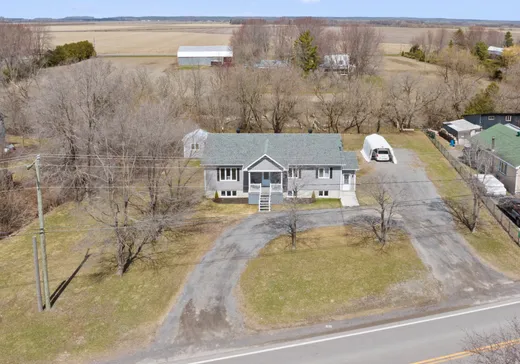 Two or more stories for sale - 1940 Rg de la Rivière S., Sainte-Elisabeth, J0K2J0