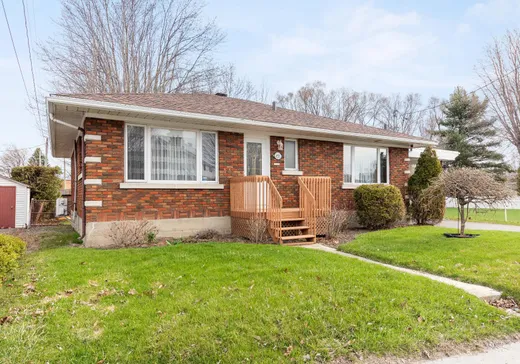 Maison à vendre - 655 Boul. du Havre, Salaberry-de-Valleyfield, J6S 1T9